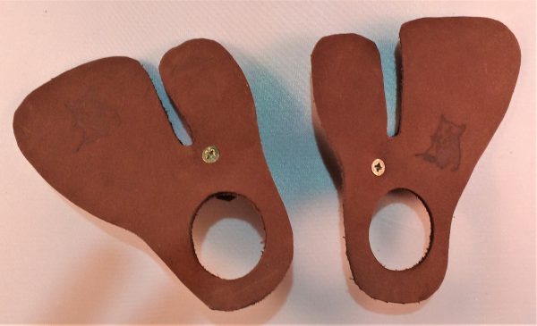 Hochwertige Fingertabs aus Nubukleder