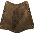 Armschutz dunkelbraun/heulender wolf